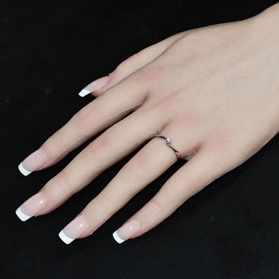 指輪、リング、サイズ5.5号、0.260ctカラット、プラチナ ダイヤモンド プラチナリング(計0.5カラット/フリーサイズ/4月誕生石