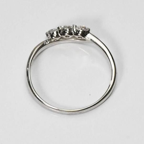 プラチナ ダイヤモンド0.2ct（H&C・鑑別書カード付）スリーストーン