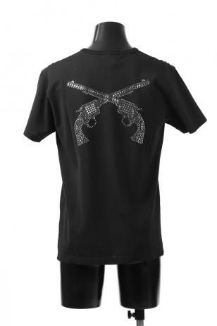 <img class='new_mark_img1' src='https://img.shop-pro.jp/img/new/icons20.gif' style='border:none;display:inline;margin:0px;padding:0px;width:auto;' />roar "PISTOL" SWAROVSKI METAL FREEDOM JERSEY T-SHIRT (BLACK)