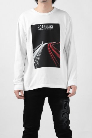 <img class='new_mark_img1' src='https://img.shop-pro.jp/img/new/icons20.gif' style='border:none;display:inline;margin:0px;padding:0px;width:auto;' />roarguns HIGHWAY PRINT FREEDOM JERSEY BIG SILHOUETTE L/S TEE (WHITE)