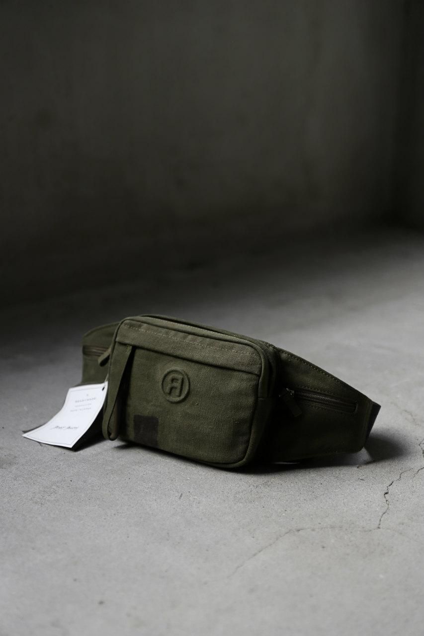 最安値　値下げ　READYMADE  BODY POUCH / GRN