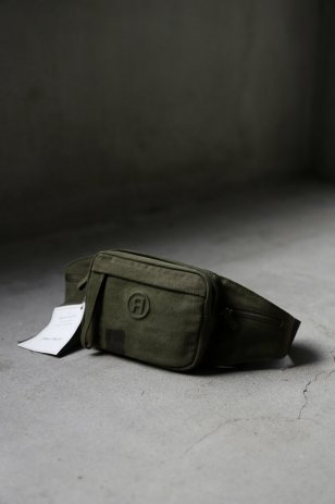 READYMADE BODY POUCH (GREEN)