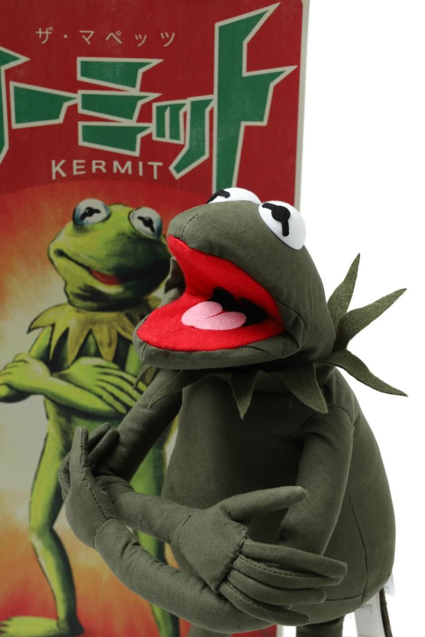 READYMADE x ©Disney Kermit the Frog (KHAKI GREEN) 商品ページ - K's READYMADE x ©Disney Kermit the Frog (KHAKI GREEN) 商品ページ - K's