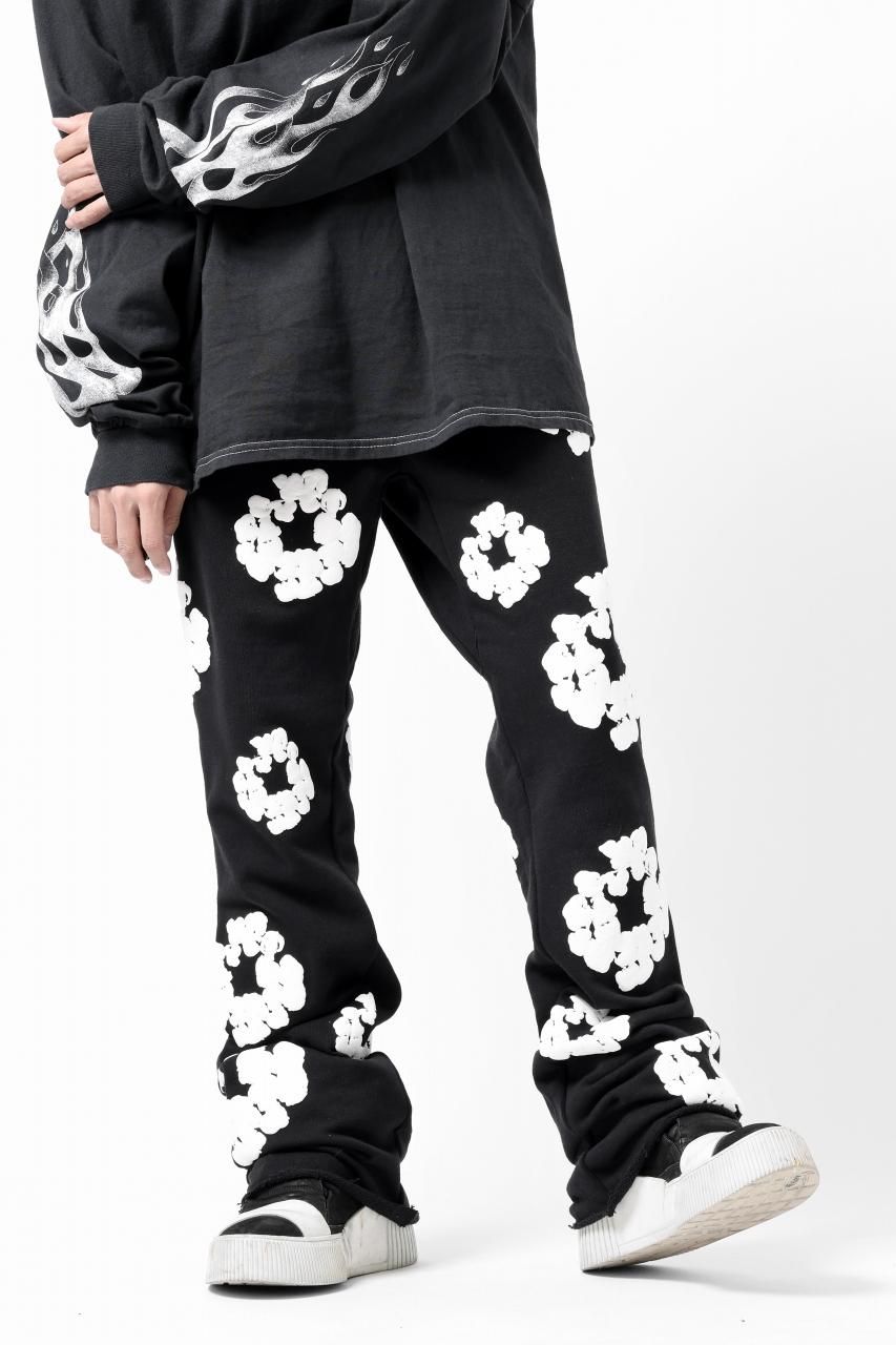 READYMADE x DENIM TEARS COTTON WREATH SWEAT FLARE PANTS READYMADE x DENIM TEARS COTTON WREATH SWEAT FLARE PANTS
