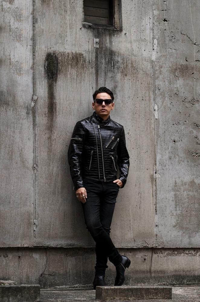 TOM FORD (トムフォード) PRINTED CROC ZIP BIKER エンボス TOM FORD (トムフォード) PRINTED CROC ZIP BIKER エンボス