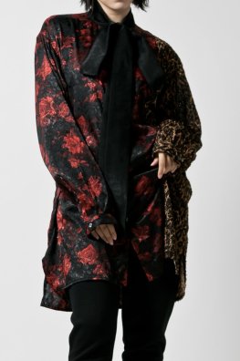 <img class='new_mark_img1' src='https://img.shop-pro.jp/img/new/icons5.gif' style='border:none;display:inline;margin:0px;padding:0px;width:auto;' />Mulch-collar FlowerLeopard Long shirts