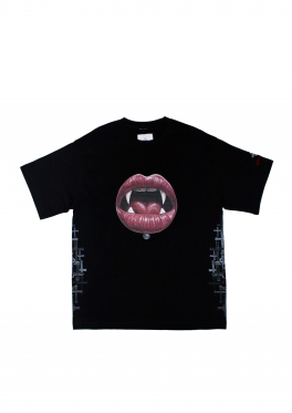 <img class='new_mark_img1' src='https://img.shop-pro.jp/img/new/icons5.gif' style='border:none;display:inline;margin:0px;padding:0px;width:auto;' />Printed Premium Tee Love RED