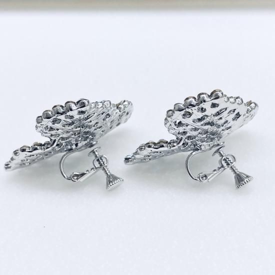 フラワーペタル パヴェピアス イヤリング クルーリール フラワーペタル パヴェピアス イヤリング クルーリール