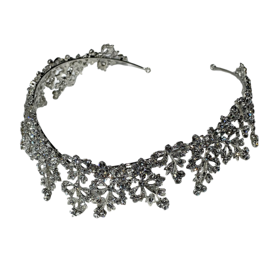 VICTORIA Tiara | NFT Jewelry by Couleurire 2