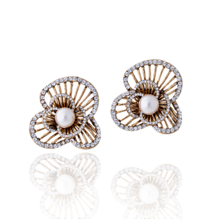  PERNETTYA Earrings | NFT Jewelry by Couleurire