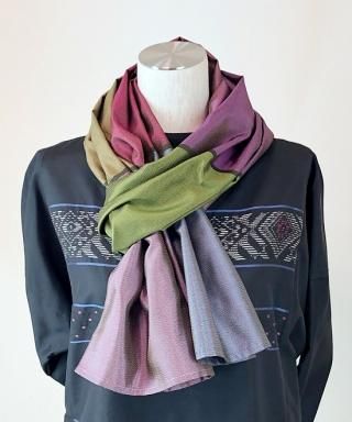 大島紬七色ストール（カラフル） | 47CLUB – 名産・特産品・ご