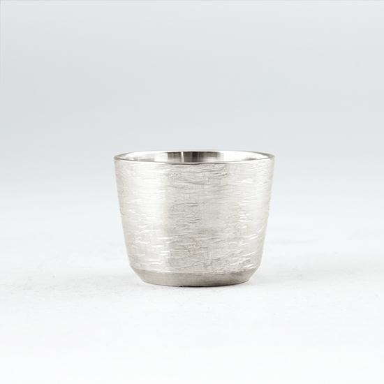 錫 ぐい呑み 清流加工 75ml [No.91]｜薩摩錫器工芸館