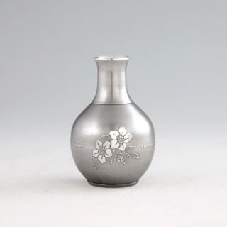 錫の花瓶・フラワーベース丨薩摩錫器工芸館 錫の花瓶・フラワーベース丨薩摩錫器工芸館