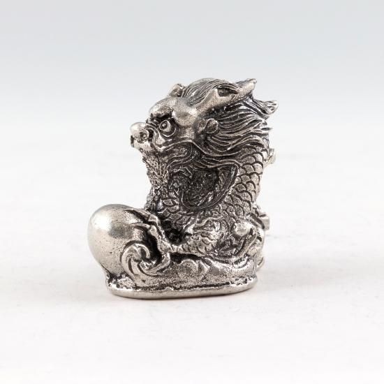 銅器虎文鎮 稀少品 文房具 悪し 重厚 極細工 工芸品 美術品 置物 銅器虎文鎮 稀少品 文房具 悪し 重厚 極細工 工芸品 美術品 置物