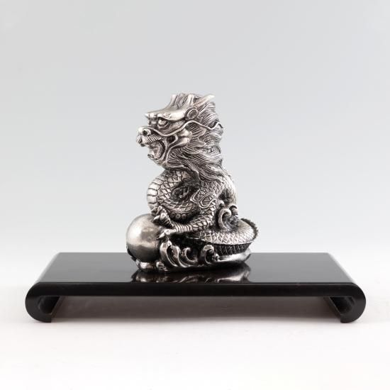 錫 置物 干支 龍(辰) -SATSUMA- 黒漆加工 台付 [No.186K-5 錫 置物 干支 龍(辰) -SATSUMA- 黒漆加工 台付 [No.186K-5