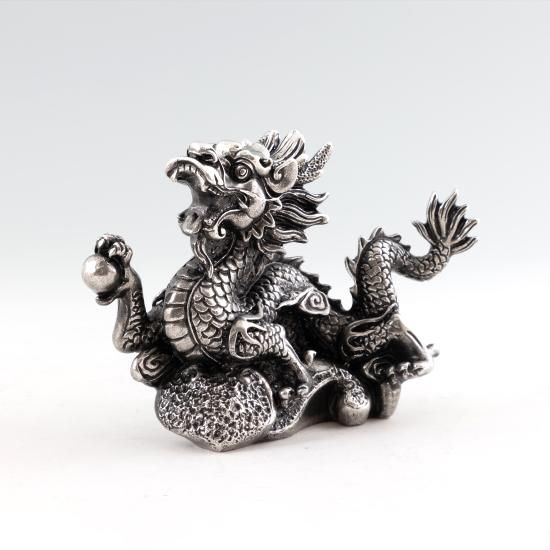 錫 置物 干支 龍(辰) -KIRISHIMA- 黒漆加工 台付 [No.186M-5 錫 置物 干支 龍(辰) -KIRISHIMA- 黒漆加工 台付 [No.186M-5