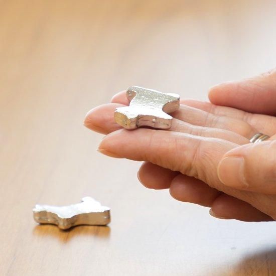 犬の箸置き 錫製　97% フランス製 箸置き（犬・ゴールド）