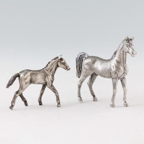 錫 置物 干支 親子うま（午）-EMA- 黒漆加工 [No.186C-7]｜薩摩錫器工芸館