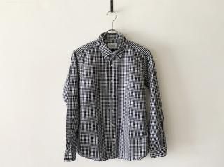 gingham shirt