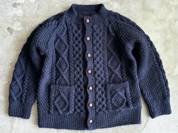 aran knit cardigan / NAVY