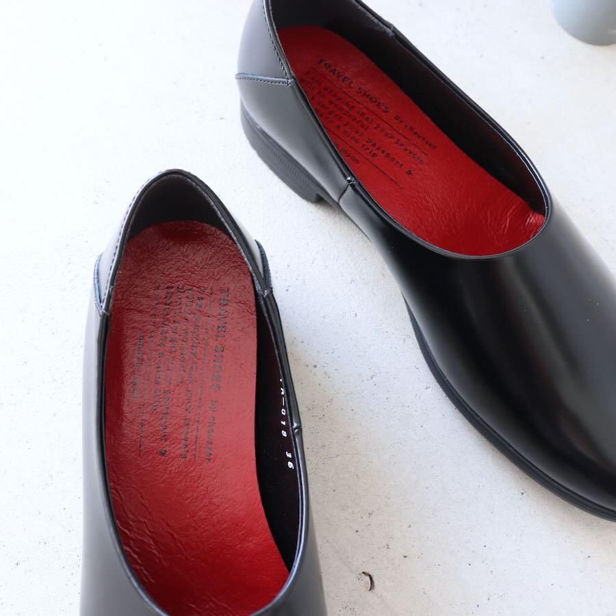 TRAVEL SHOES by chausser(トラベルシューズ by ショセ)ガラスレザー