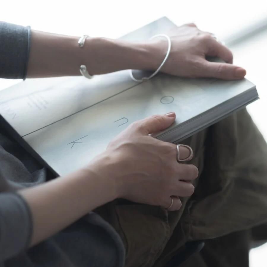 アクセサリー JONA THAN DAY CONTEMPORARY BANGLE JONA THAN DAY CONTEMPORARY BANGLE | Native American Jewelry