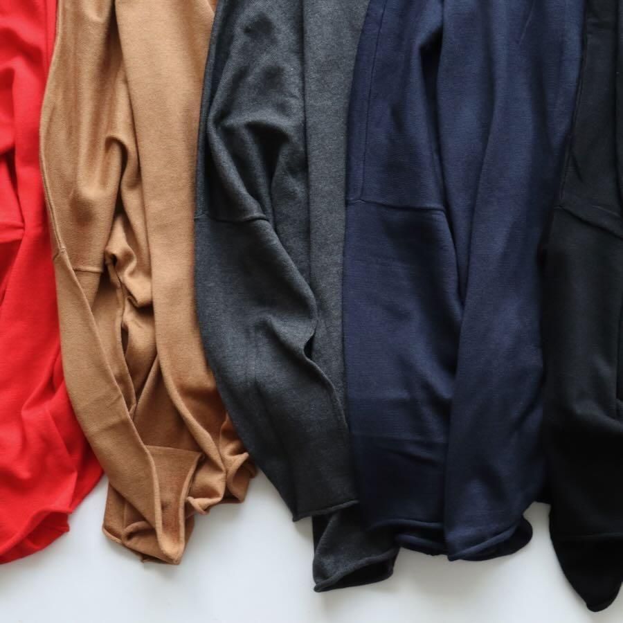 Veritecoeur（ヴェリテクール）T-LINE ニットプルオーバーST-121