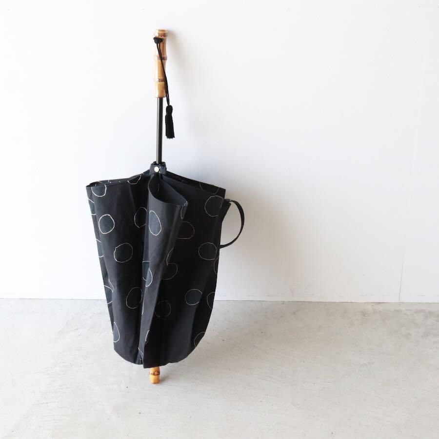 傳 tutaee　折りたたみ日傘　ツタエノヒガサ ウサギノタスキ カキツバタ 黒 30aff49b48b3a2da6fc7788a9df626