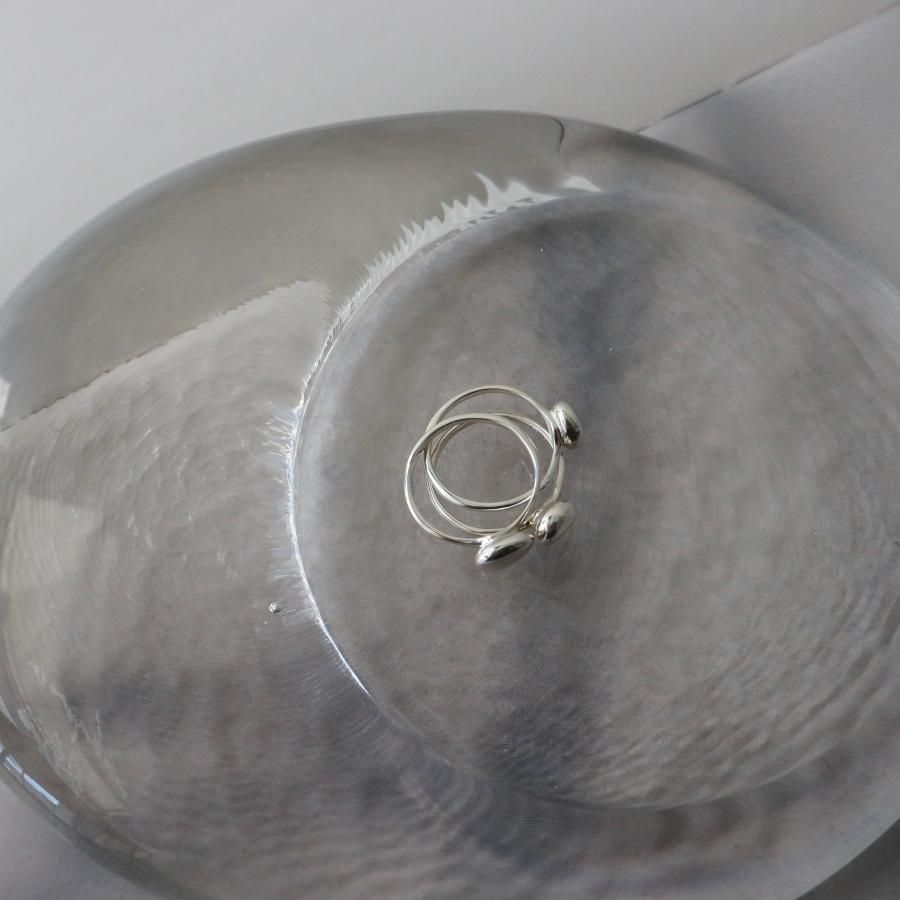 neutral（ニュートラル）強さとおおらかさのかたち 石ころ3連リング