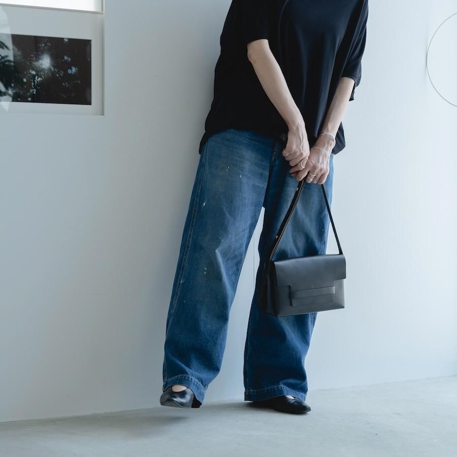 ordinary fits（オーディナリーフィッツ）BELL PANTS