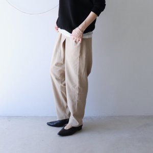 <img class='new_mark_img1' src='https://img.shop-pro.jp/img/new/icons13.gif' style='border:none;display:inline;margin:0px;padding:0px;width:auto;' />ordinary fits / cotton TWIST PANTS(3color)