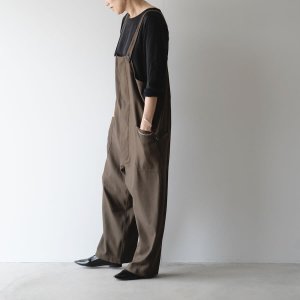 <img class='new_mark_img1' src='https://img.shop-pro.jp/img/new/icons13.gif' style='border:none;display:inline;margin:0px;padding:0px;width:auto;' />holk / wool silk twill deck overall(2color)