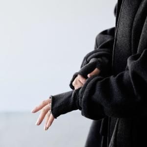 <img class='new_mark_img1' src='https://img.shop-pro.jp/img/new/icons13.gif' style='border:none;display:inline;margin:0px;padding:0px;width:auto;' />Calimar / SHORT HAND WARMER(6color)