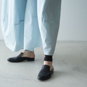 <img class='new_mark_img1' src='https://img.shop-pro.jp/img/new/icons13.gif' style='border:none;display:inline;margin:0px;padding:0px;width:auto;' />BEAUTIFUL SHOES / VANP SANDALS