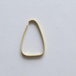 <img class='new_mark_img1' src='https://img.shop-pro.jp/img/new/icons13.gif' style='border:none;display:inline;margin:0px;padding:0px;width:auto;' /> _Fot / plate earring _ square  (Ear cuff)