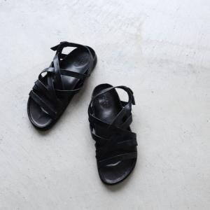 <img class='new_mark_img1' src='https://img.shop-pro.jp/img/new/icons13.gif' style='border:none;display:inline;margin:0px;padding:0px;width:auto;' />maison de soil / MESH SANDAL WITH HEEL STRAP