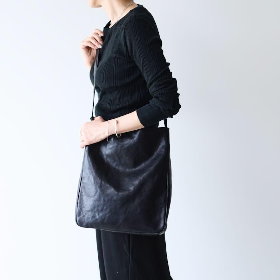 美品 ViN レザー ショルダーバッグ M 本革 レディース 2WAY ブラック 美品 ViN レザー ショルダーバッグ M 本革 レディース 2WAY