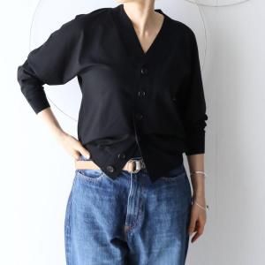 <img class='new_mark_img1' src='https://img.shop-pro.jp/img/new/icons13.gif' style='border:none;display:inline;margin:0px;padding:0px;width:auto;' />ggg / Wool Balancircular Dolman Sleeve Knit Cardigan(2color)