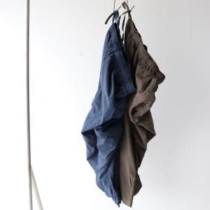 <img class='new_mark_img1' src='https://img.shop-pro.jp/img/new/icons13.gif' style='border:none;display:inline;margin:0px;padding:0px;width:auto;' />maison de soil HOMME / HANDWOVEN COTTON STRIPE EASY CROPPED PANTS(unisex)(2color)