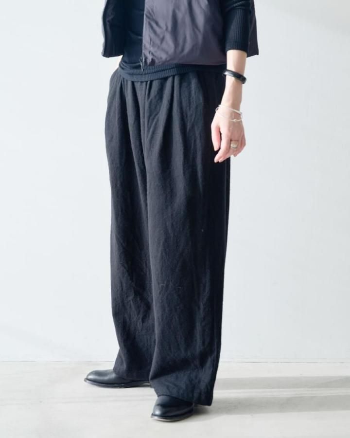 【新品未使用・タグ付き】veritecoeur ウールパンツ Veritecoeur（ヴェリテクール）ウールタックパンツ