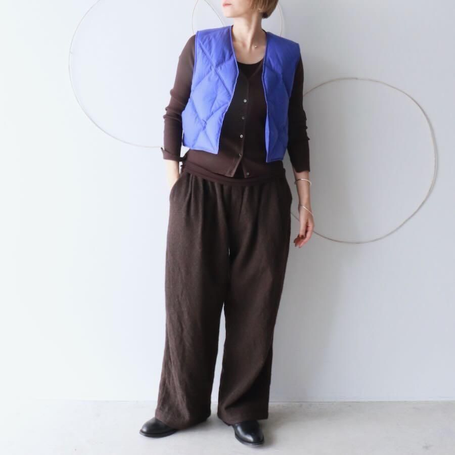 Veritecoeur（ヴェリテクール）ウールタックパンツ