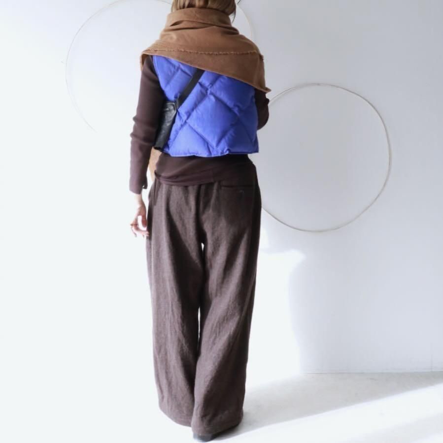 Veritecoeur（ヴェリテクール）ウールタックパンツ