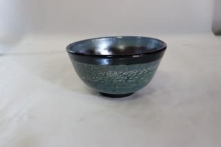 茶道具 ガラス茶碗 濃い紫色 桐箱付き tyawann-152_1.jpg?v=1709100391