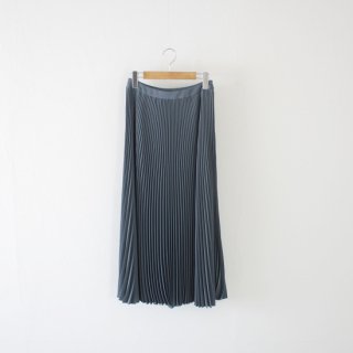 <img class='new_mark_img1' src='https://img.shop-pro.jp/img/new/icons20.gif' style='border:none;display:inline;margin:0px;padding:0px;width:auto;' />Graphpaper_WOMEN'S  Satin Pleats Skirt
