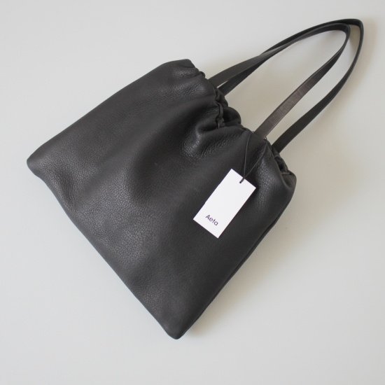 Aeta DEER ELASTIC TOTE M - DIMPLE