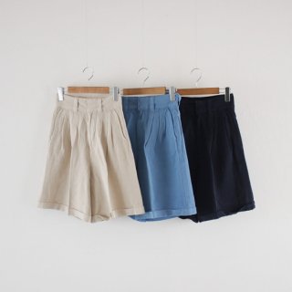 FARAH_WOMEN'S  Three-tuck Shorts (3 COLORS)