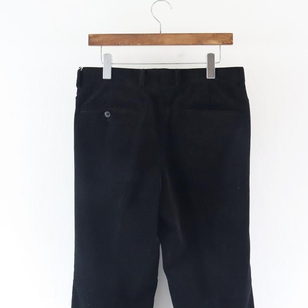 COMOLI コーデュロイ パイプドステムパンツ - DIMPLE COMOLI コーデュロイ パイプドステムパンツ - DIMPLE