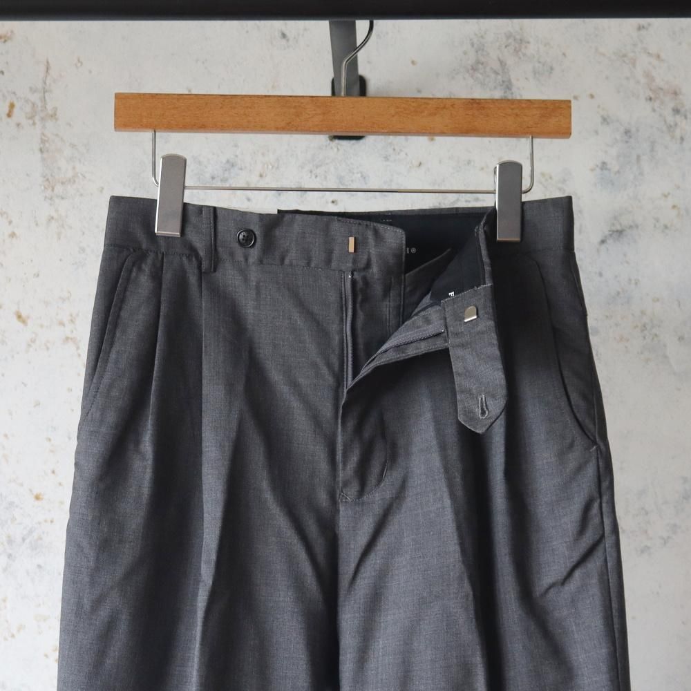 新品 FARAH Two Tuck Wide Tapered Pants W36 FARAH TWO-TUCK WIDE TAPERED PANTS - JERSEY - Blog