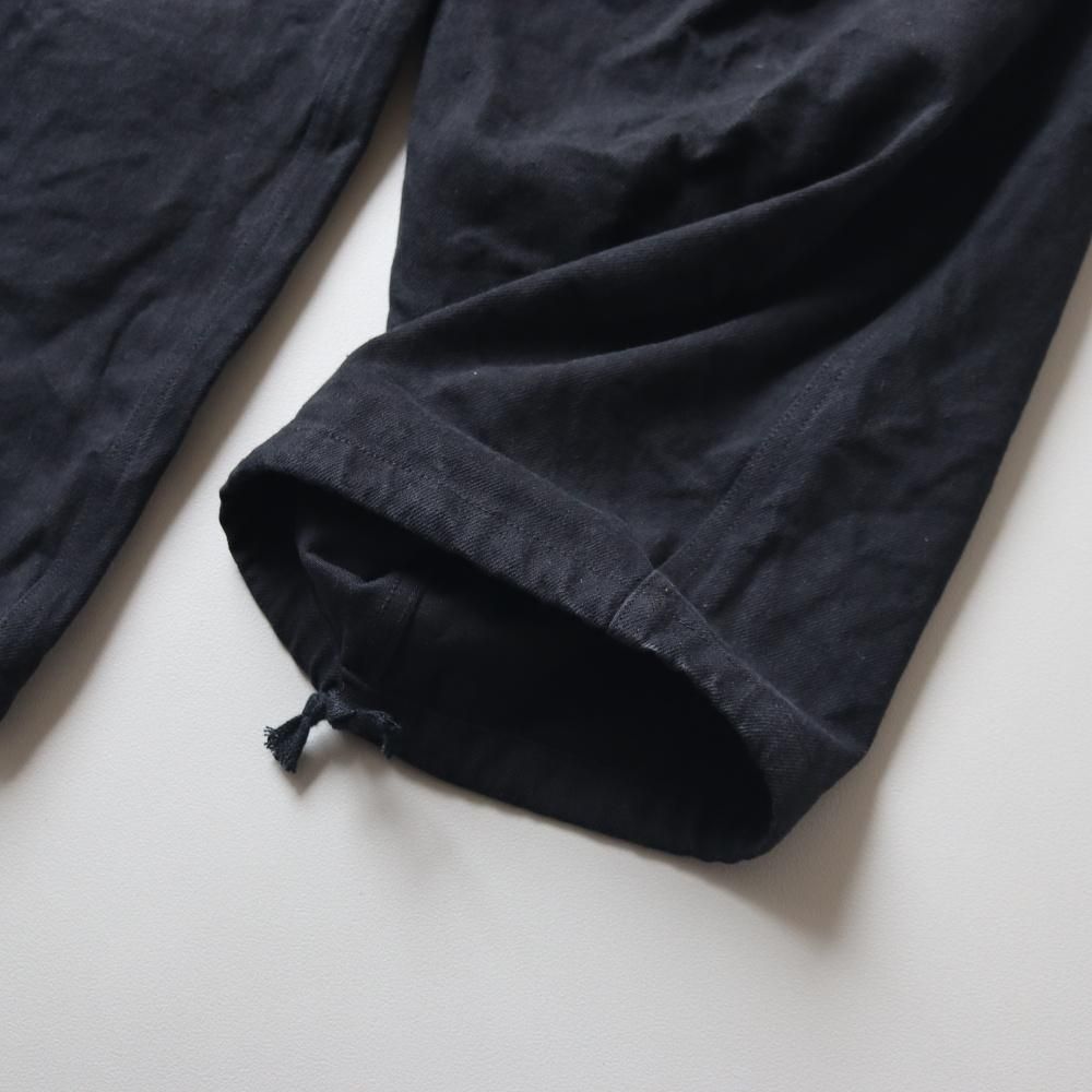 COMOLI ブラックドリル 6Pパンツ - DIMPLE