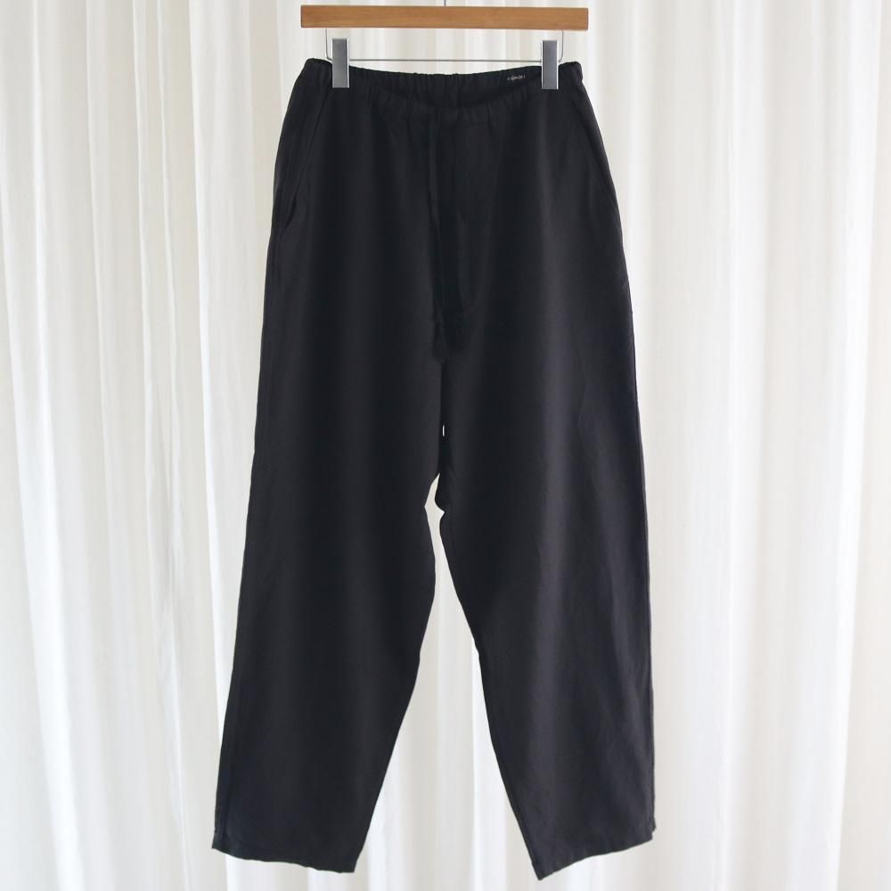 COMOLI コットンダックス テーパードパンツ - DIMPLE